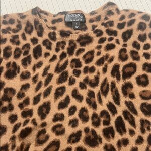Morgan Taylor Leopard Print Cashmere Sweater - Brown on Tan